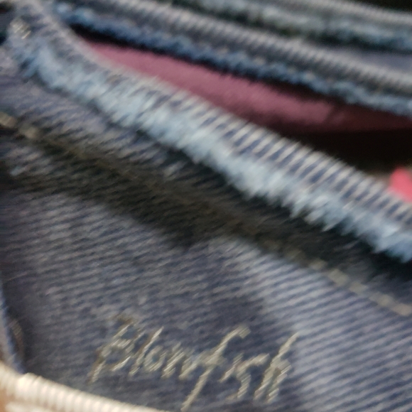 Shoes - Picture 2 of 2